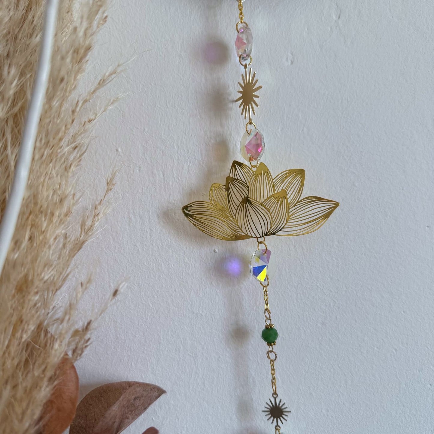 Mano di Fatima con Cristalli di Luce 💠