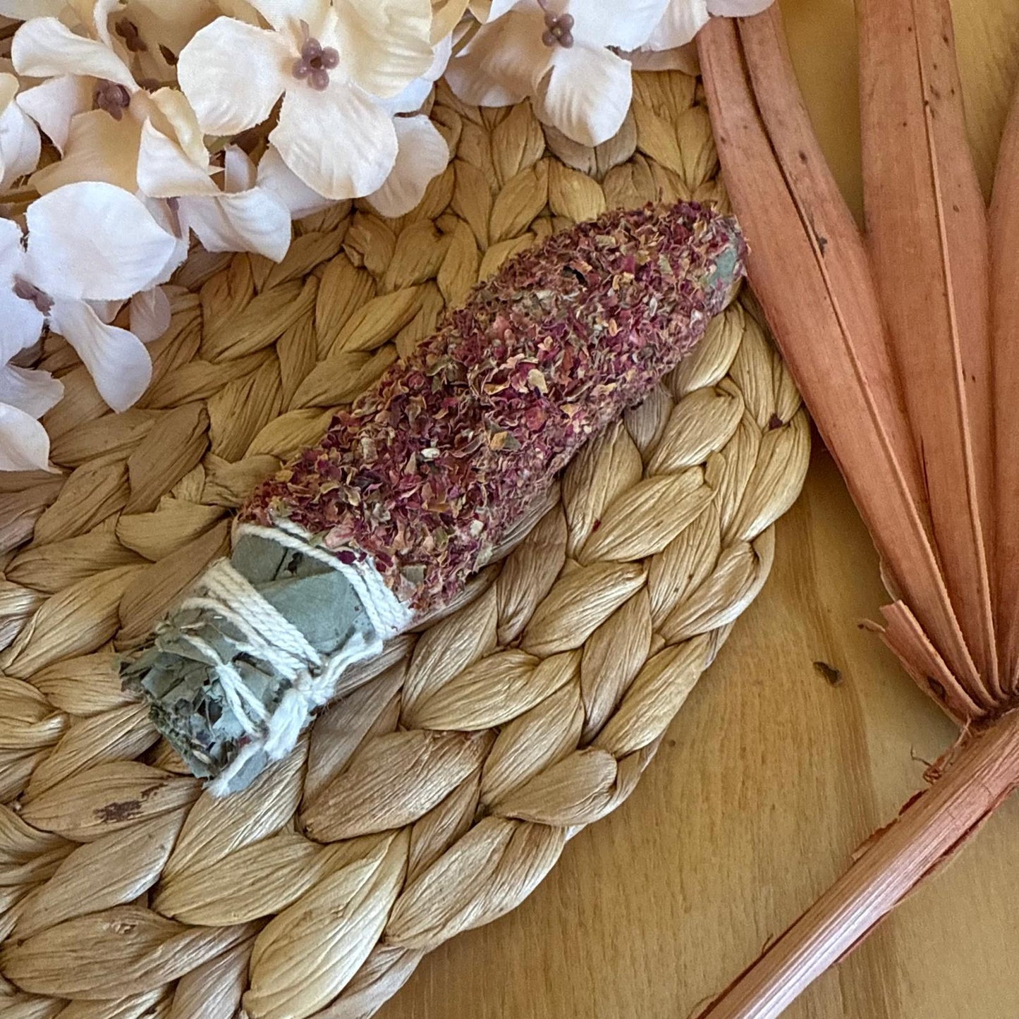 Smudge con petali di rose 🥀