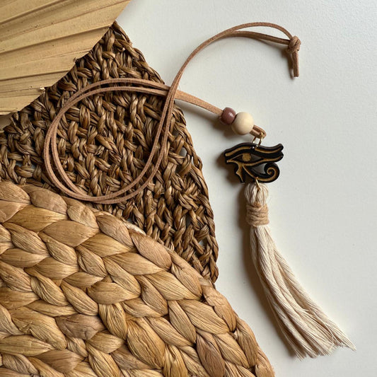 Collana con simbolo di protezione 🪬