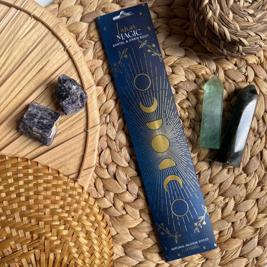 Incenso Cosmic Bloom 🪐 Sandalo e Radice di Iris (Magia lunare)